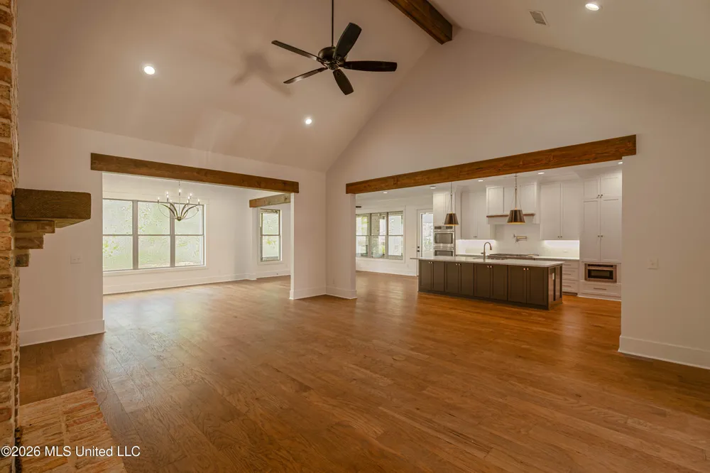 629 Big Valley Loop Flowood, MS 39232