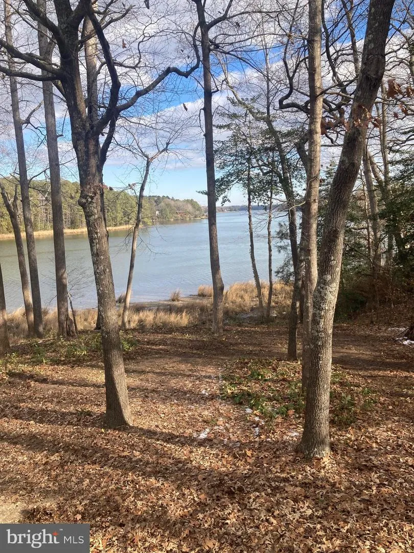 CANVASBACK LANE Heathsville, VA 22473