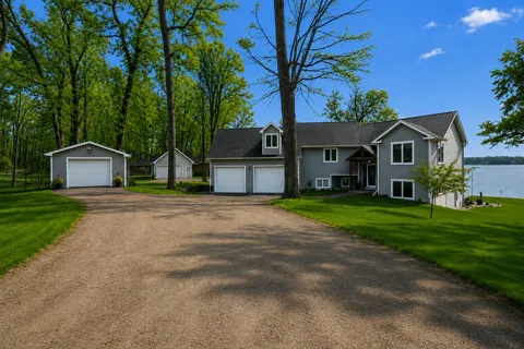 1720 Little Drive