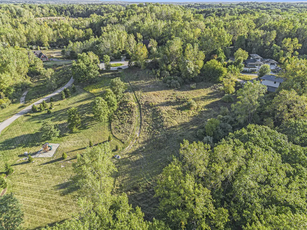 5326 River Ridge Lane Ann Arbor, MI 48103