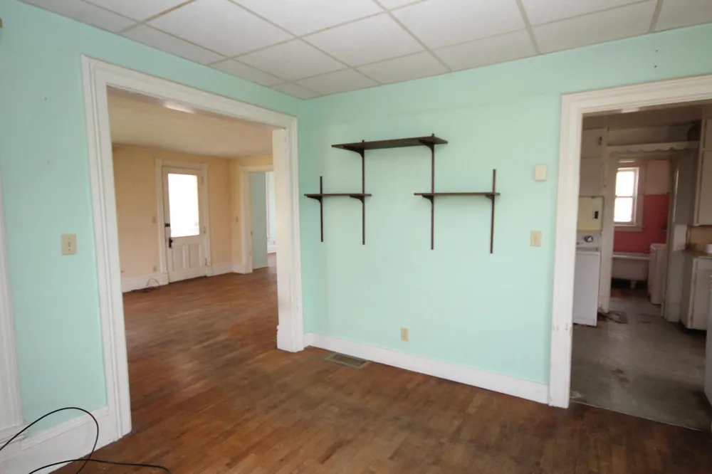 304 E Prairie Street Vicksburg, MI 49097
