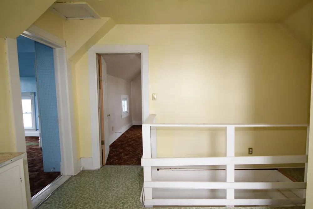 304 E Prairie Street Vicksburg, MI 49097