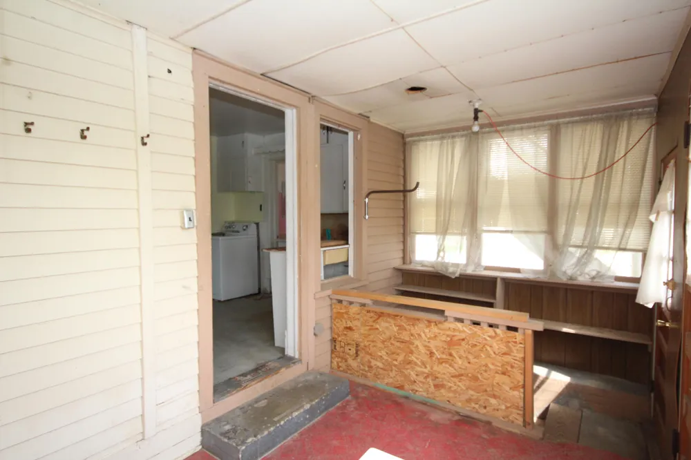 304 E Prairie Street Vicksburg, MI 49097