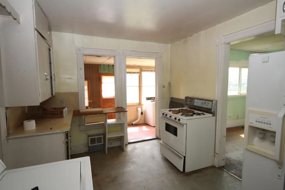 304 E Prairie Street Vicksburg, MI 49097
