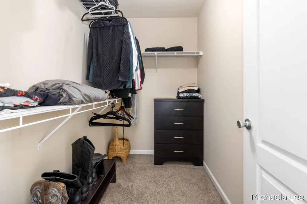 607 Nantucket Drive Lansing, MI 48906
