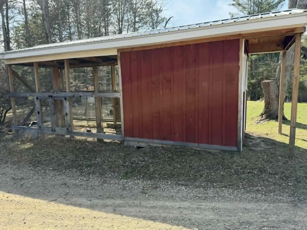 21632 90th Avenue Evart, MI 49631