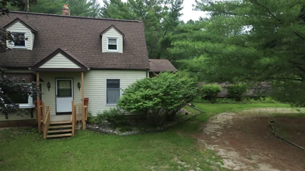 21632 90th Avenue Evart, MI 49631
