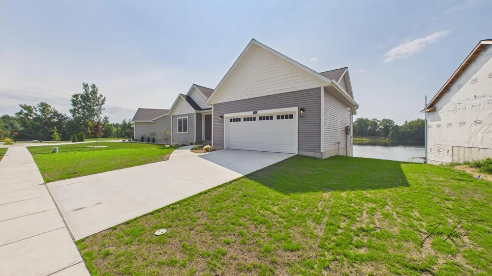 7393 Atwater Drive #35 Norton Shores, MI 49456