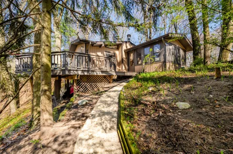 28310 Shorewood Drive
