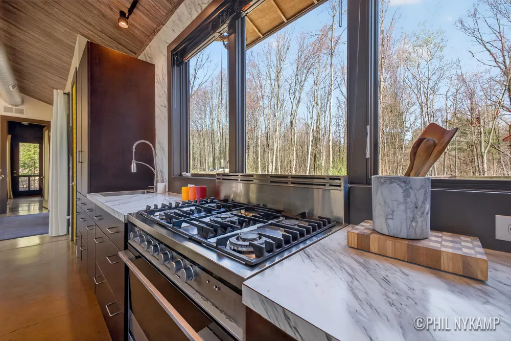 5479 Liland Trace Fennville, MI 49408