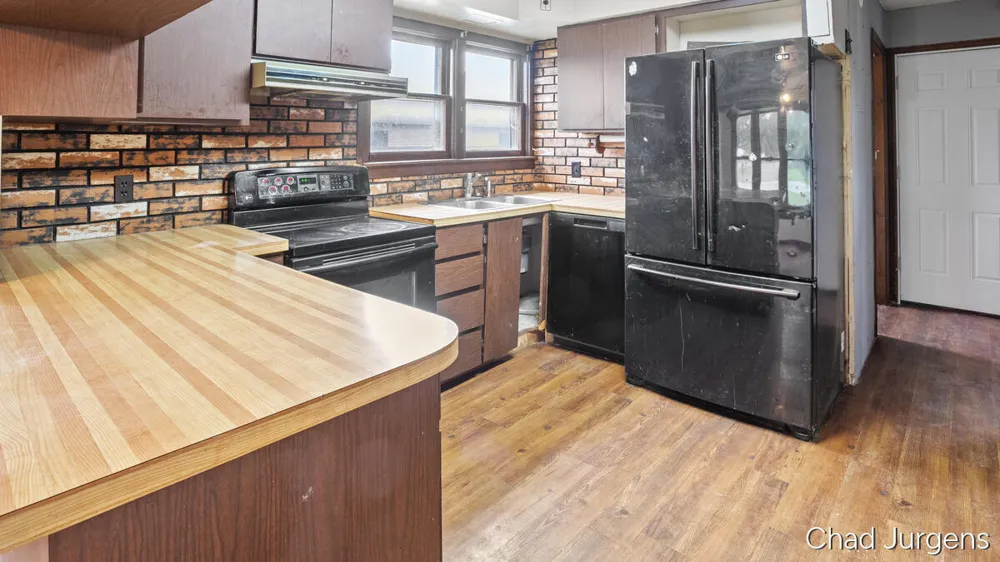 4805 3 Mile Road Bay City, MI 48706