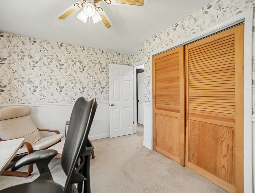 5771 Wintergreen Road Pentwater, MI 49449