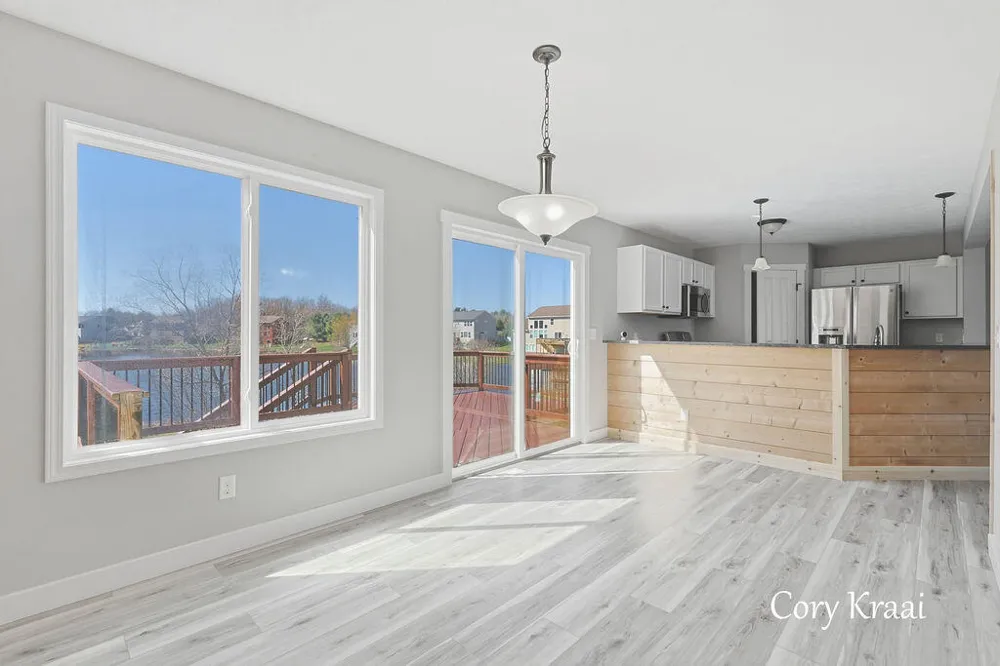 6233 Norfolk Drive Norton Shores, MI 49444