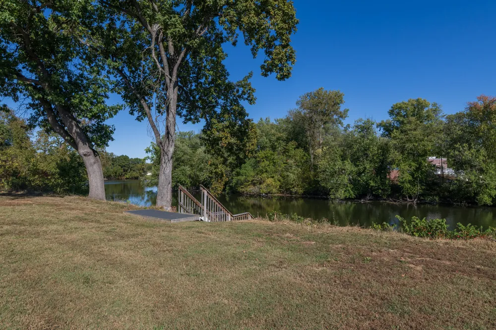 135 Jeremy Street Constantine, MI 49042
