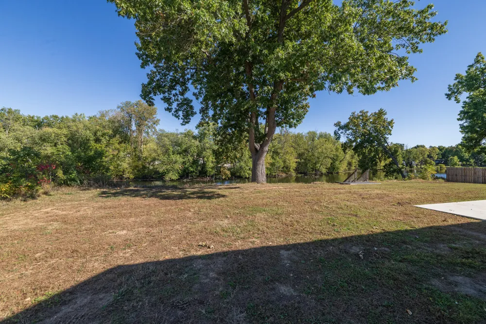 135 Jeremy Street Constantine, MI 49042