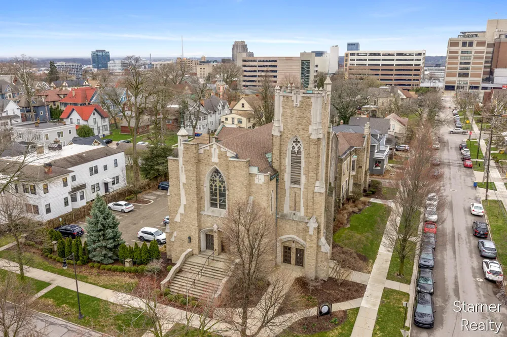253 Prospect Avenue NE #309 Grand Rapids, MI 49503