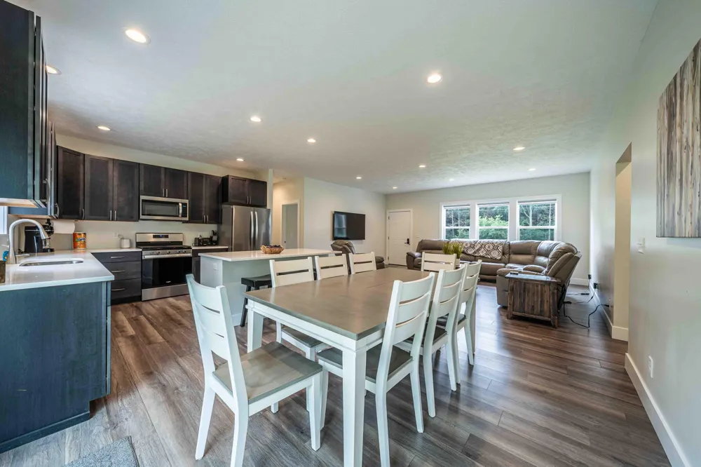 7920 W Juniper Beach Road Mears, MI 49436