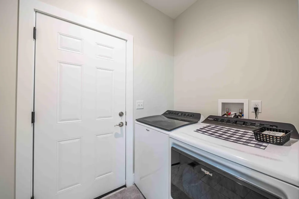 7920 W Juniper Beach Road Mears, MI 49436