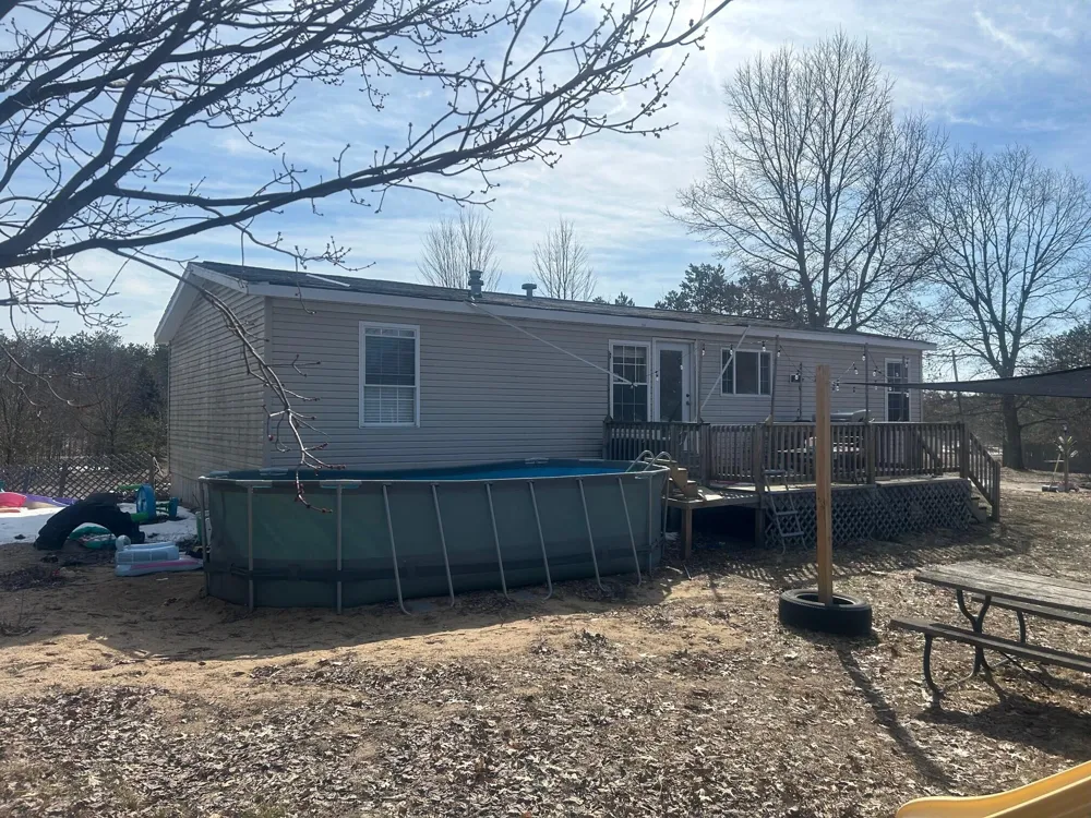 7686 S 25 ROAD Boon, MI 49618
