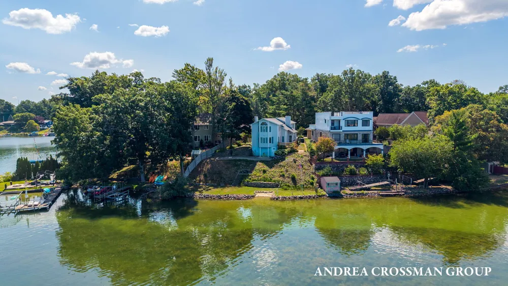 567 Breezy Bluff Street Battle Creek, MI 49015