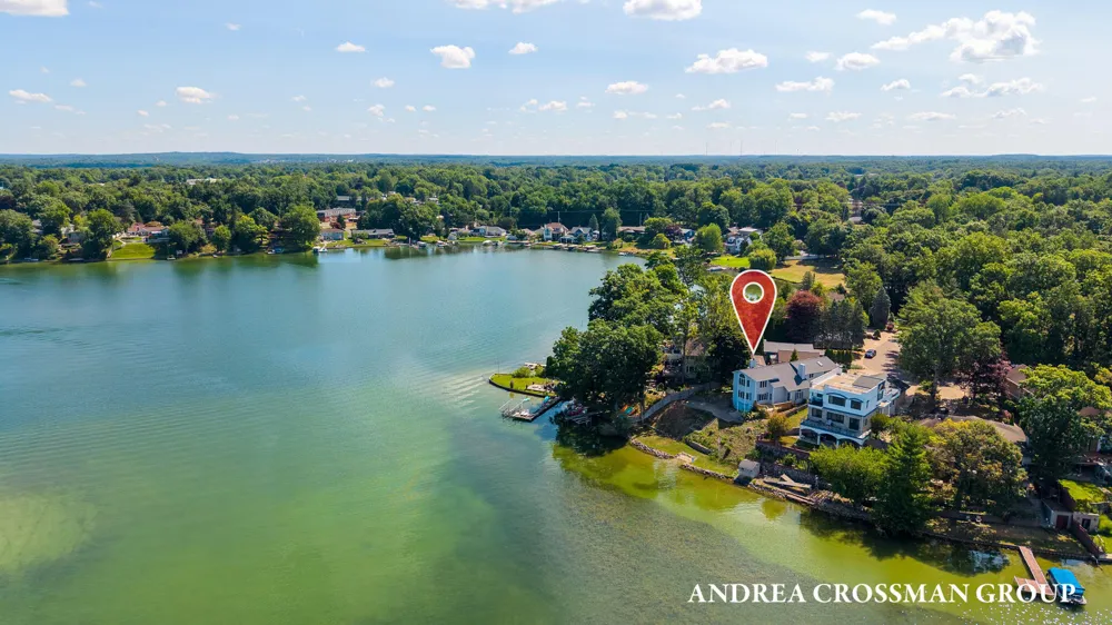 567 Breezy Bluff Street Battle Creek, MI 49015