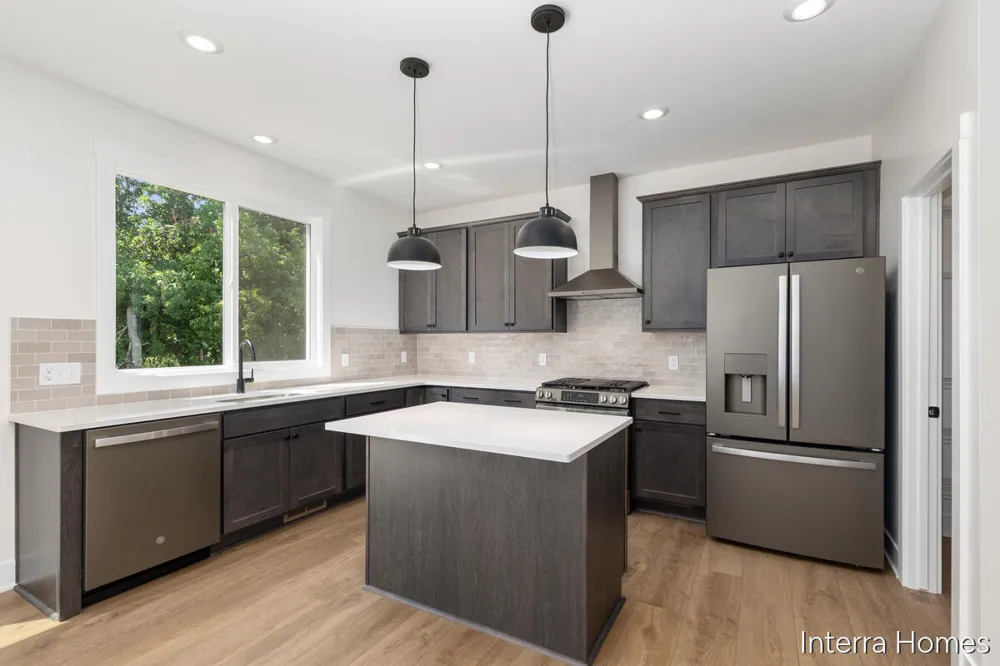 1417 Kimber Drive Lowell, MI 49331
