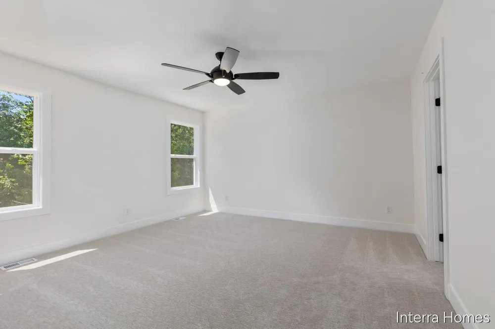 1417 Kimber Drive Lowell, MI 49331