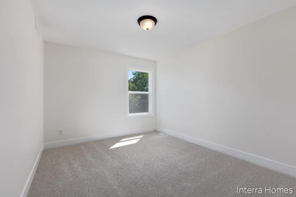 1417 Kimber Drive Lowell, MI 49331
