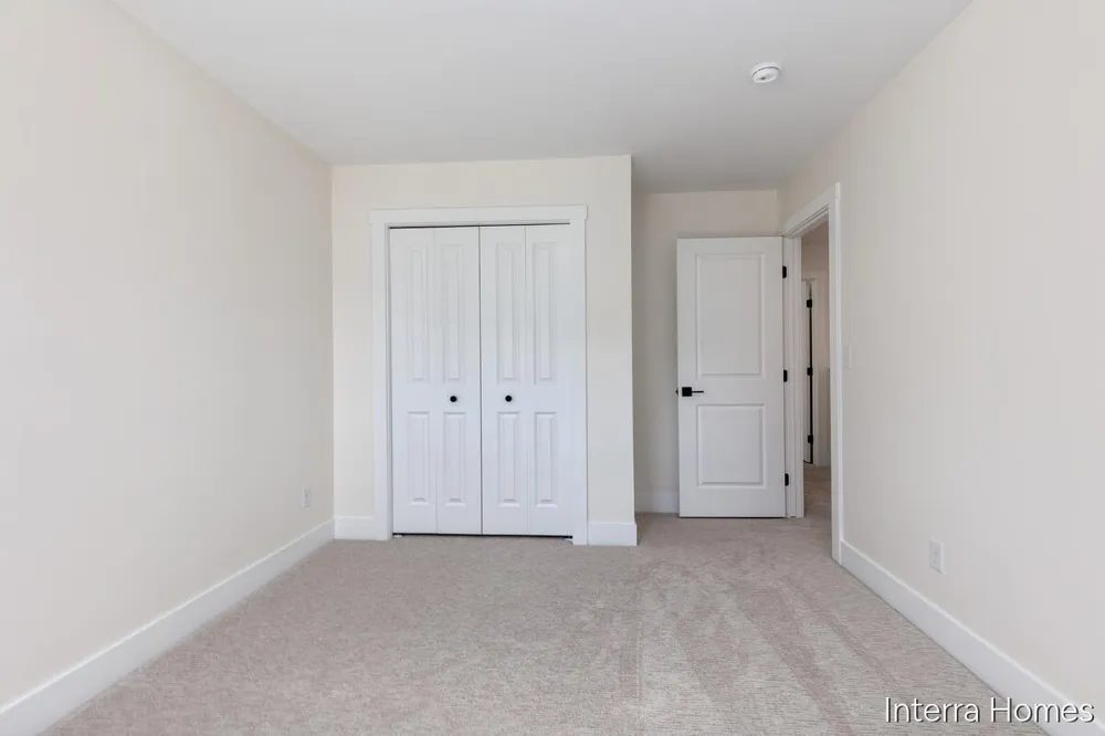 1417 Kimber Drive Lowell, MI 49331