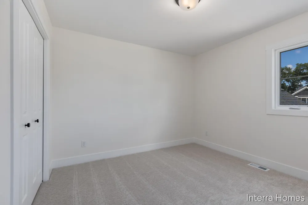 1417 Kimber Drive Lowell, MI 49331
