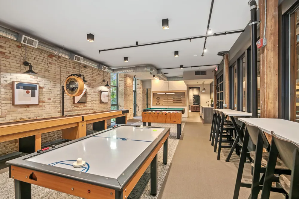 940 Monroe Avenue NW #338 Grand Rapids, MI 49503