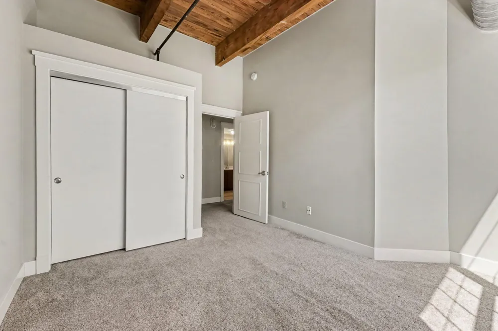 940 Monroe Avenue NW #338 Grand Rapids, MI 49503