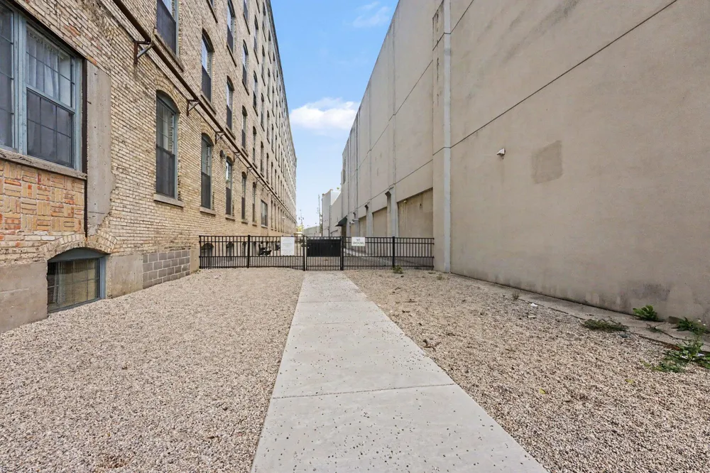 940 Monroe Avenue NW #338 Grand Rapids, MI 49503