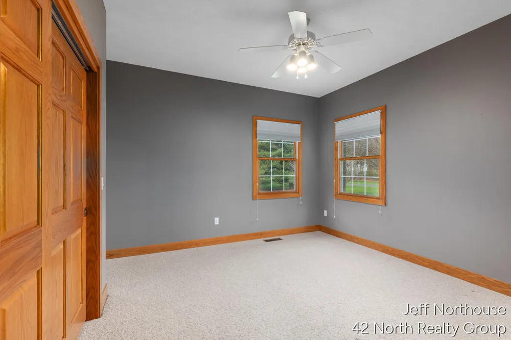 7553 Willow Pointe Drive Caledonia, MI 49316