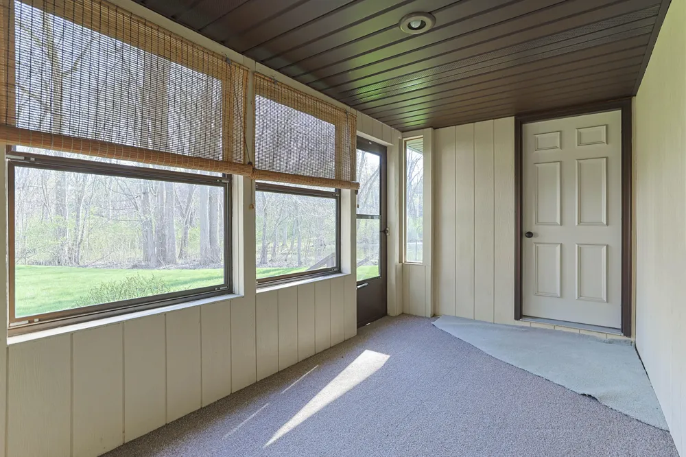 208 Christiana Drive Niles, MI 49120