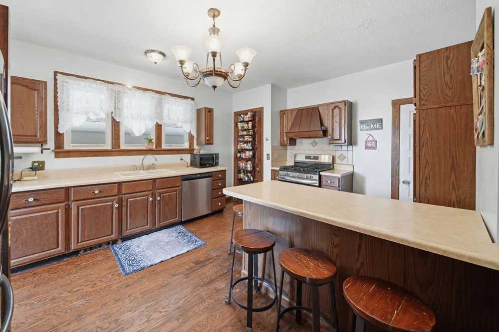 113 Chicago Street Brooklyn, MI 49230