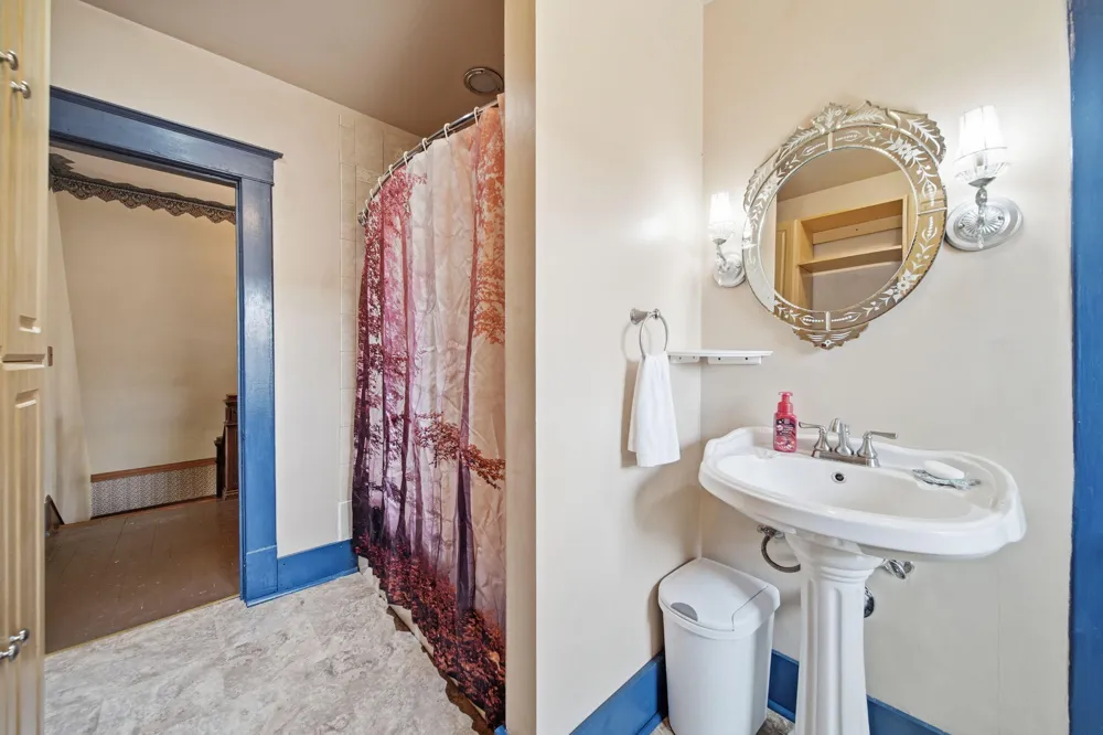 113 Chicago Street Brooklyn, MI 49230