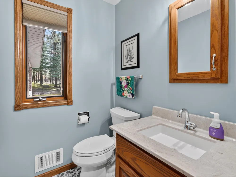 1697 Wildwood Road Sterling, MI 48659