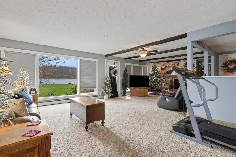 28573 Maystead Road Sturgis, MI 49091