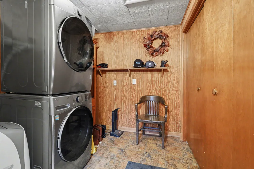 28573 Maystead Road Sturgis, MI 49091