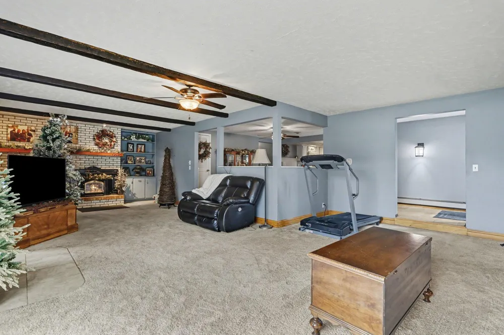 28573 Maystead Road Sturgis, MI 49091
