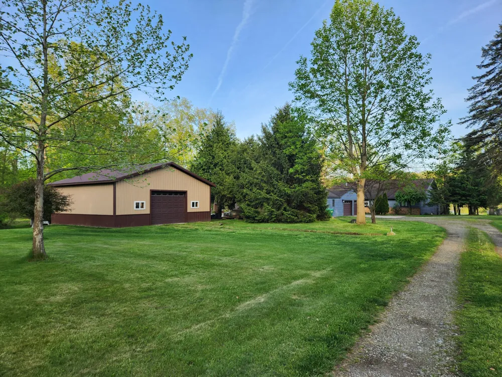 28573 Maystead Road Sturgis, MI 49091