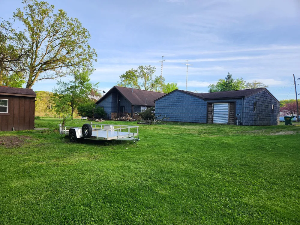 28573 Maystead Road Sturgis, MI 49091