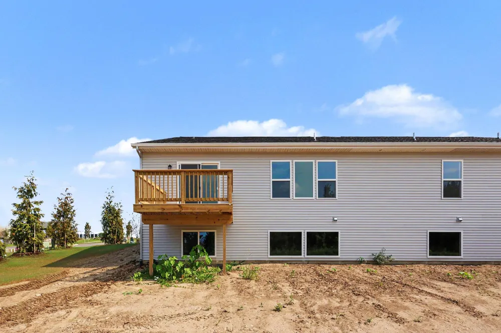 6600 Bellflower Drive SW #9 Zeeland, MI 49464