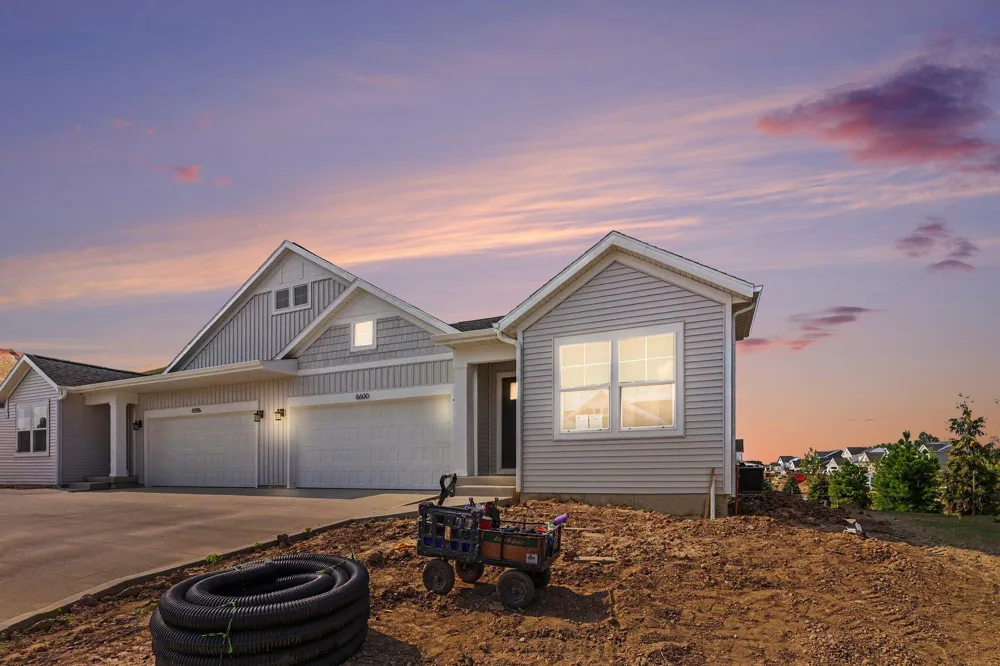 6600 Bellflower Drive SW #9 Zeeland, MI 49464