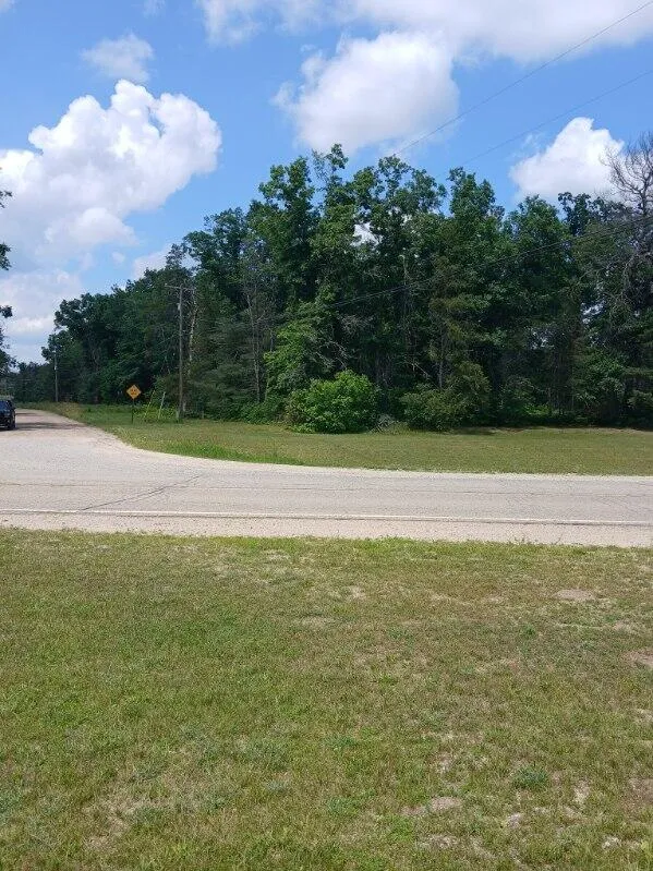 7860 S Grayling Road Grayling, MI 49738