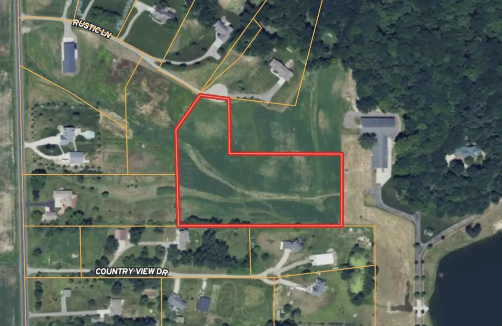 5 Rustic Lane Hamilton, MI 49419