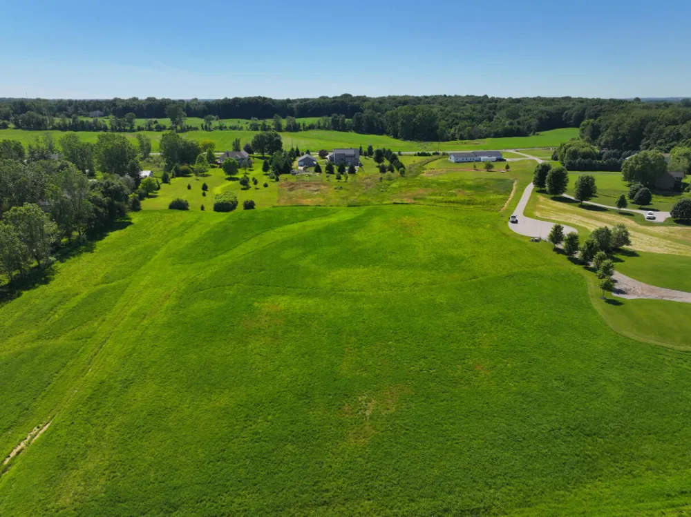 5 Rustic Lane Hamilton, MI 49419