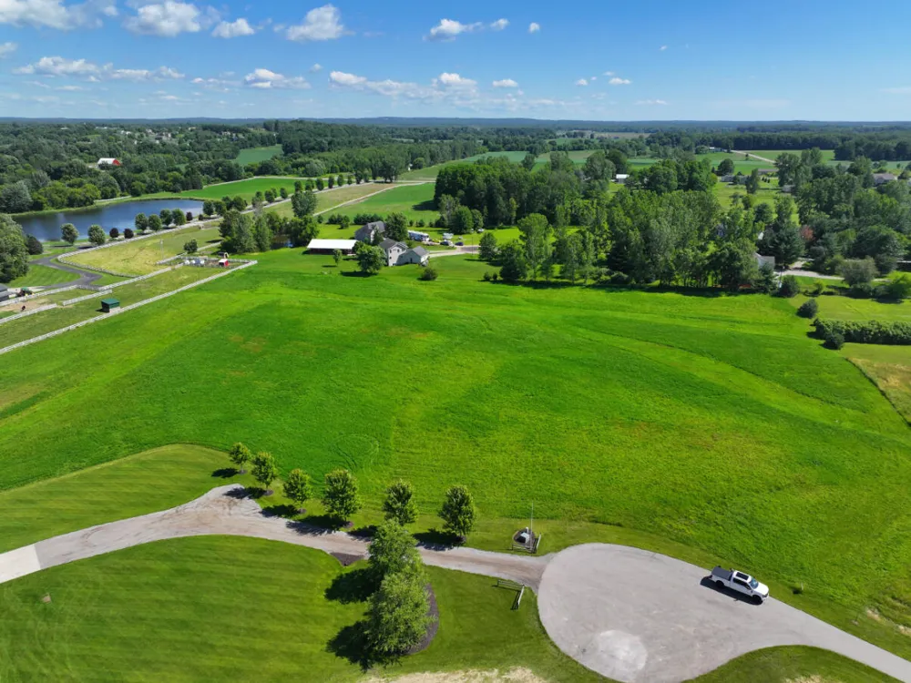 5 Rustic Lane Hamilton, MI 49419