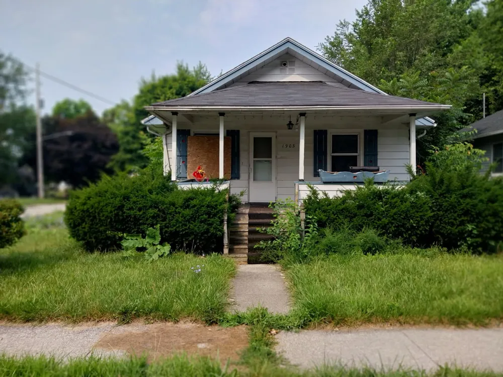 1903 Mershon Street Saginaw, MI 48602